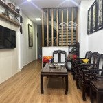 bán nhà - kim mã - ba đình - thích hợp làm homestay - 2 view thoáng vĩnh viễn- gần ô tô