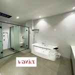 nhà mới koong trung tâm hai bà trưng -82m x 6tầng mt 6.1m 2 ô tô ngủ trong nhà