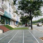 bán shophouse đẹp tại thành phố giao lưu, giá 43 tỷ, 110m2, 5 tầng