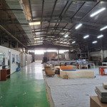 cho thuê xưởng đẹp 1800m2 nền epoxy, trần cách nhiệt, có pccc giá 130 triệu quách điêu, vĩnh lộc a