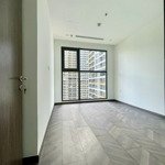 bán căn 1pn + , beverly vinhomes q9, 55m2, tầng trung view nội khu công viên hồ bơi, giá 3tỷ ở ngay