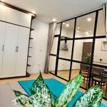 hiếm! cho thuê ch tầng 5 ngõ 12,36 đào tấn.; 70m2, 1pn, 1pk, đủ đồ, thang máy. 10m ra ô t; 9.5tr/th