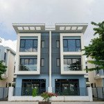 chính chủ gửi bán biệt thự an quý villa 36ty180m hướng đông nam đóng tiến độ 0911159239