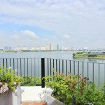 chính chủ cho thuê căn hộ penthouse view hồ mênh mông, 2 phòng ngủ 1 phòng tắm, sân thượng view hồ