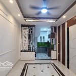 nhà đẹp n chợ khâm thiên - 35/50m2 sổ - chào 6,6 tỷ vào việc chỉ hơn 6 tỷ- lh em lộc 0378411810