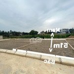 tại: hợp tiến _mỹ đức _hn cc gửi bán dt: 51m2 mt 5,2m = hậu . sẵn sổ hồng riêng.