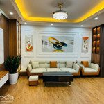 căn hộ 2 ngủ hiếm hoi, hướng mát nhất tòa golden palm. dt 84m, giá chỉ 6,5 tỷ. lh 0935873688