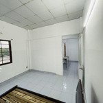 phòng 15 - 30m2 ngay sau lưng bệnh viện hoàn hảo phạm văn đồng cầu vượt linh xuân