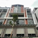 140m2 shophouse 2 mặt tiền phố biển 2 giá chỉ 17,5 tỷ tại dự án vinhomes ocean park 3 lh:0911051289