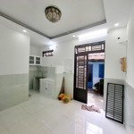 5 triệu - nhà thuê mới tinh 2pn - hẻm 327 quang trung - phường 10 - gần nhà thờ xóm thuốc