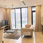 tôi chủ căn hộ 2pn golden park 78m2 cần bán sớm .nhà tôi chính chủ ,sổ ,có lốt xe .tôi bán 7.5 tỷ.