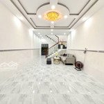 bán nhà ngã tư bốn xã, nhà 2 tầng (40 m2), cạnh lê văn quới, chỉ 6.x tỷ