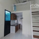 phòng mới tinh giá rẻ diện tích 30m2, gác xép cao hơn 2m, điện nước giá dân