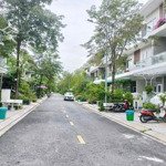 cho thuê riovista 15tr full gần dương đình hội, đỗ xuân hợp 5x15m 3 lầu 3pn. lh: 0901193009