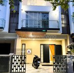 cho thuê căn biệt thự palm residence 3 phòng ngủ 3 tầng nội thất cơ bản