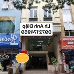 bán nhà mặt phố đội cấn, p. liễu giai, dt 80m2, 4t, giá rẻ 33.8 tỷ có thang máy. lh 0972174959