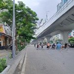 nhà mặt phố trường chinh, căn góc, vỉa hè rộng, kinh doanh sầm uất, dt 40m, 5 t, mt 5m, giá 23.9tỷ