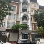 chính chủ bán gấp nhà phố nguyễn cơ thạch 60m2, 2 thoáng, thang máy, vỉa hè kinh doanh, giá 21.8 tỷ