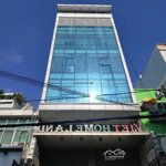 ngộp bank bán gấp tòa building cạnh hàng xanh dt: 9x36m - 6t - hđt: 380tr - giá về 32 tỷ tl quá rẻ