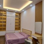 bán nhà phố văn cao dt 44m2 5 tầng - full nội thất - gần phố - giá 8,5 tỷ lh e.trường 0985342385