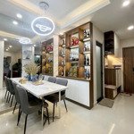 bán căn 2pn-2wc 67m2 full nội thất đẹp, tầng cao giá chỉ 3ty2 bao thuê phí tại q7 saigon riverside