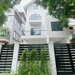 chính chủ bán gấp căn biệt thự an khang 225m2, ngay hồ thiên văn học, kđt dương nội. lh 0836 281111