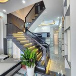 bán nhà sân ô tô 7 chỗ, 92m2, 3 phòng ngủ, rất đẹp, gần ngã 3 cây keo, p.tân hạnh, biên hòa