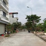 cần bán 80m2 đất phân lô tái định cư trâu quỳ view vườn hoa. đất vừa ở vừa kinh doanh