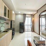 căn hộ luxury ngay đường ung văn khiêm có ban công 50m2. đường lớn, ô tô vô tới nhà