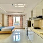 căn hộ full nội thất 35-40m2 nằm ngay trên đường nguyễn văn thương gần ngã tư hàng xanh