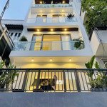 chính chủ bán nhà đường nguyễn thị minh khai, p5, quận3, 70m2, 3tỷ250tr, đang cho thuê 18tr/th, shr