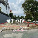 bán đất 2 mặt tiền đẹp ngay cổng khu đô thị vạn phúc city.