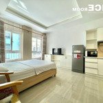 cho thuê ch 1 pn full nt, thang máy, hầm xe, gần landmark 81