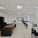 cho thuê vp tầng cao thoáng mát - full nội thất 150m2 - cắt lẻ từ 40m2 ngay trung tâm quận 3