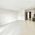 bán căn 26m2 view sông và nội khu giá sang tên+ phí bảo trì + 5% sổ nét 1ty620 laivda plus quận 7