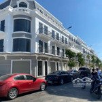 bán shophouse đẹp xuất sắc tại vincom shophouse thái hòa, 75 m2, nghệ an