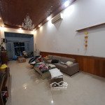 nhà hồ sen- hàng kênh, 80m2, 3 tầng, 3 ngủ full, 11 triệu-0912473845