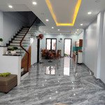 chính chủ cho thuê nhà phố 2pn, 3wc, 100m2 tại sun casa central, tân uyên, bình dương, 11 triệu