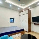 cho thuê căn hộ studio giá 5.700.000. ngõ 124 âu cơ, tây hồ. phù hợp cho 1, 2 người ở. hđ 1 năm