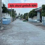 hơn 100m, mt 6m, đường trước nhà to như svđ, giá cực mềm