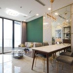 cho thuê ch vinhomes bason 2pn nội thất xịn, view sông landmark 81 - lh 0903147548