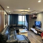 chính chủ cần bán gấp căn hộ 3pn 126m2 hong kong tower, đống đa giá nhỉnh 10 tỷ