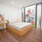 studio cửa sổ sân vườn full nội thất, bến thành q1