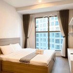 căn hộ 2pn 2wc saigon royal cần cho thuê