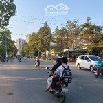 ngộp
chủ bán gấp đất biệt thự, ngang khủng 7m, sát vinhomes grand park dt: 7x20 full thổ