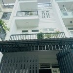 bán nhà q7: mặt tiền kdc phú mỹ, 100m2. liền kề pmh, đường rộng 20m, qua trung tâm q1 chỉ 10 phút