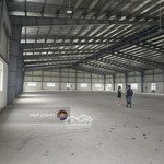 cho thuê xưởng 20.000m2 . nt cont 24h. mỹ yên bến lức. giáp sài gòn . giá tốt