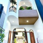 cần bán gấp nhà giá rẻ tô hiến thành,p13, q10, 80m2, cho thuê 25tr, giá 3 tỷ 900,sổ sẵn