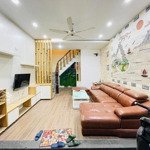 40m ra phố! chính kinh 30m2 5 tầng-kinh doanh dòng tiền