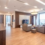 cần bán căn hộ 3pn - tháp b hong kong tower. thiện chí bán trước tết. lh 0372004956 em loan